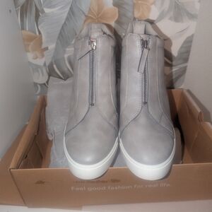 Gray High-Top Sneakers with Zipper